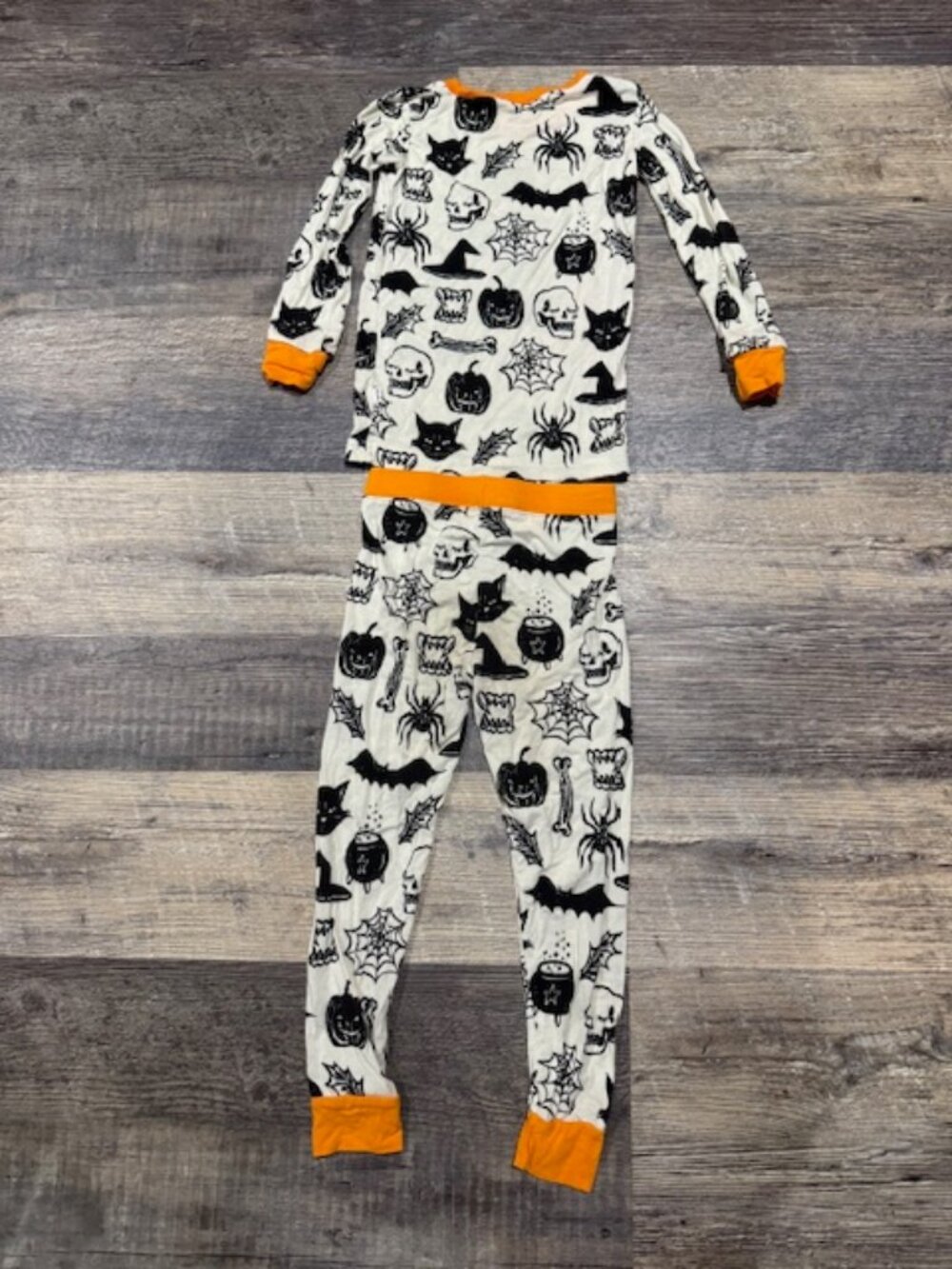 Little Sleepies Two-Piece Pajama Set Size 2T Halloween Print - Picture 2 of 4